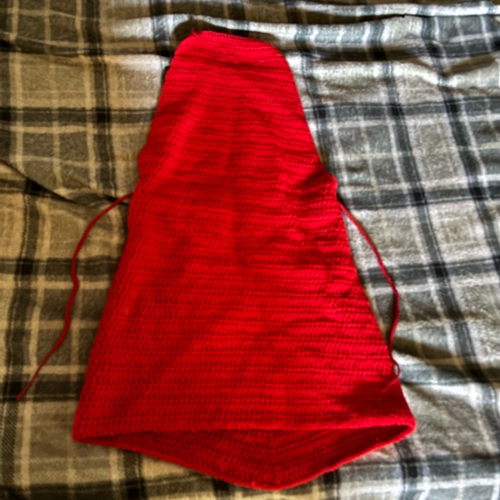 Chic Scarlet Midi Dress